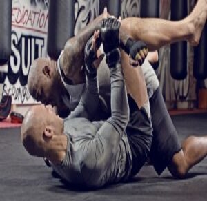 How to Avoid Lower Extremity Injuries in MMA: Tips for Athletes